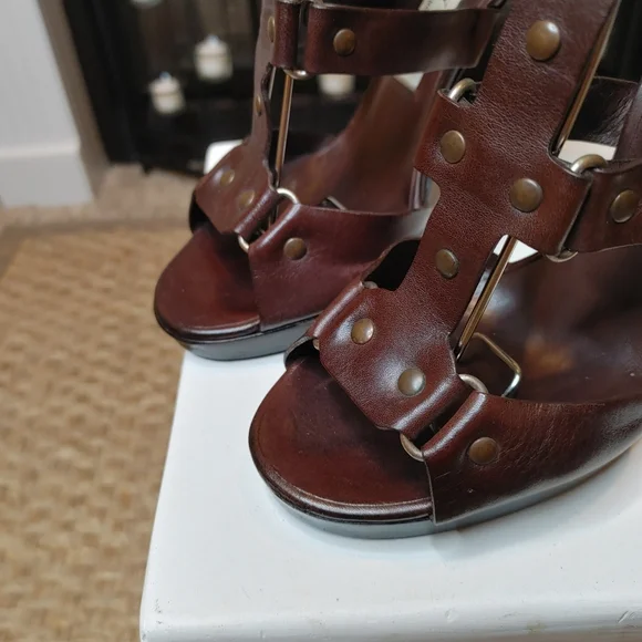 JIMMY CHOO "PRIZE" LEATHER GLADIATOR SANDAL, DK BROWN 37 IT - Picture 5 of 16